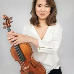 So Jin Kim