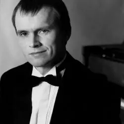 Steven Osborne