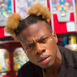 Tobi Lou