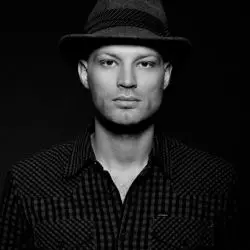 Tomas Barfod