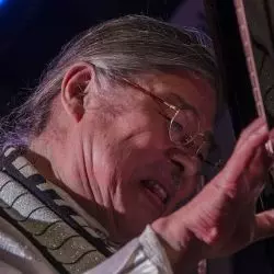 Tsuyoshi Yamamoto