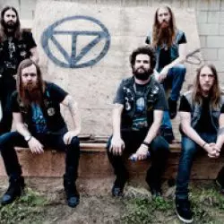 Valient Thorr