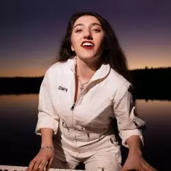 Veronica Lewis