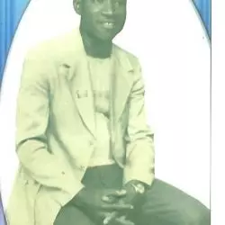 Waziri Oshomah
