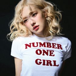 ROSÉ (Roseanne Park)