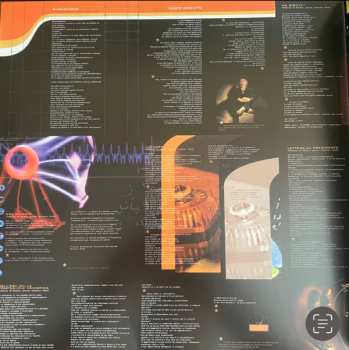 2LP 99 Posse: Corto Circuito CLR | LTD