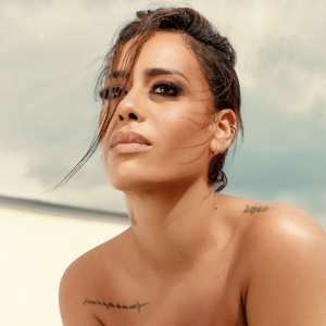 Album Amel Bent: Vivante