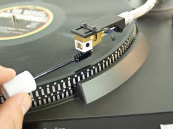 Audiotechnica Analogis 6072 - stylus cleaner brush