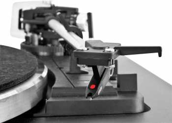 Audiotechnica Analogis Dreher EV + Ortofon OM 10