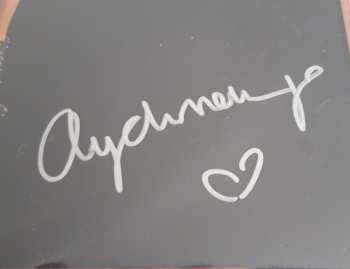 LP Angelina Mango: Poké Melodrama