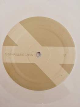 LP Anne: Pulling Chain