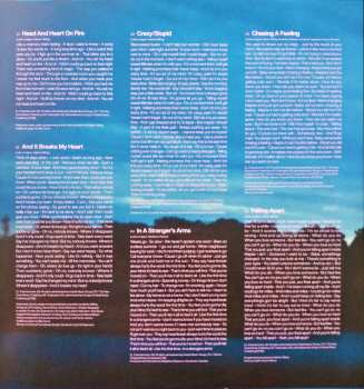 LP LÉON: Apart