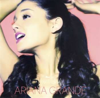 CD/DVD Ariana Grande: Yours Truly DLX