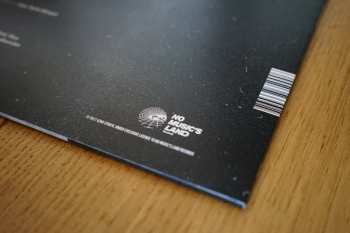 LP Azar Strato: Арт​-​объект / Art​-​Object LTD