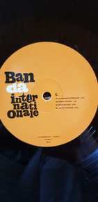 2LP/CD Banda Internationale: Kimlik