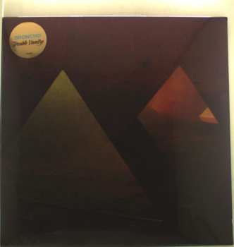 LP Broncho: Double Vanity