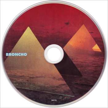 CD Broncho: Double Vanity