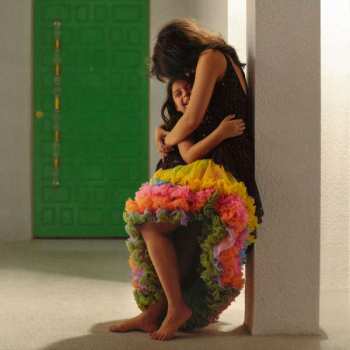 CD Camila Cabello: Familia DLX
