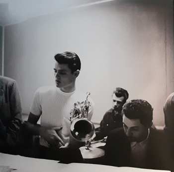 3LP/Doos Chet Baker: Young Chet (A Jazz Portrait by William Claxton) LTD