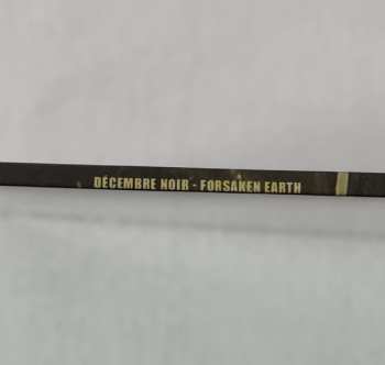 LP Décembre Noir: Forsaken Earth LTD