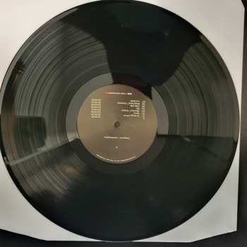 2LP Delaporte: Las Montañas / Titanas