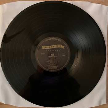 LP Doctor Explosion: Vivir Sin Civilizar