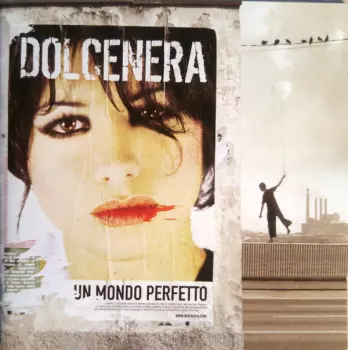 DolceNera: Un Mondo Perfetto