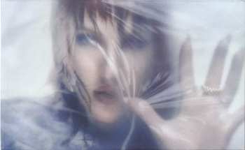MC Ellie Goulding: Higher Than Heaven CLR | LTD
