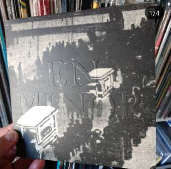 EP En Minor: On The Floor / There's A Long Way To Go