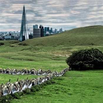 Album Famous: The Valley / England