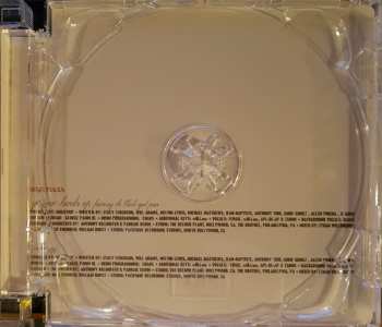 CD Fergie: The Dutchess