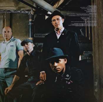 LP Flogging Molly: Within A Mile Of Home