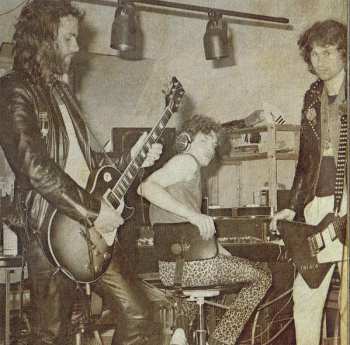 CD Running Wild: Gates To Purgatory DLX | DIGI