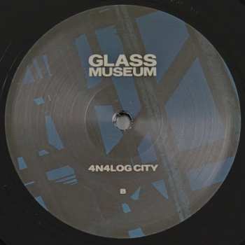 LP Glass Museum: 4N4LOG CITY