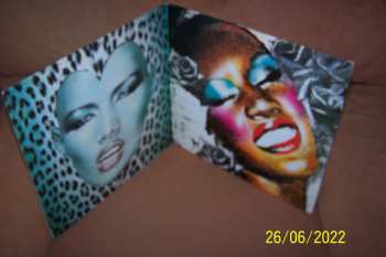 LP Grace Jones: Portfolio