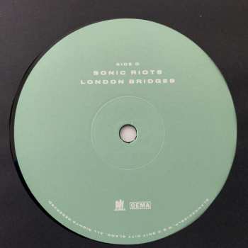 2LP Grandbrothers: Open