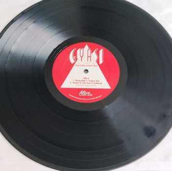 LP Gyasi: Rock N' Roll Sword Fight