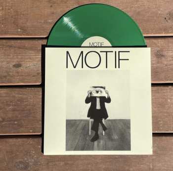 Album Halfnoise: Motif