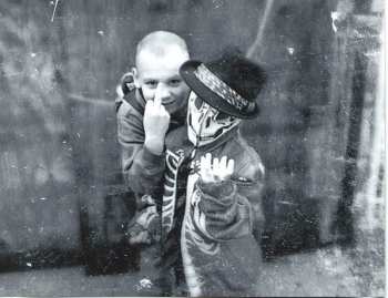 CD Harley's War: 2012