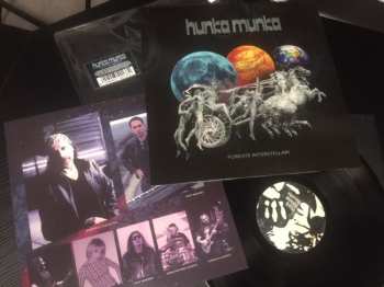 LP Hunka Munka: Foreste Interstellari
