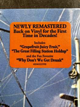 LP Jimmy Buffett: A White Sport Coat And A Pink Crustacean