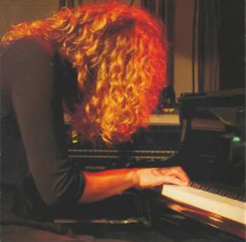 CD/DVD Julie Sassoon: Land Of Shadows