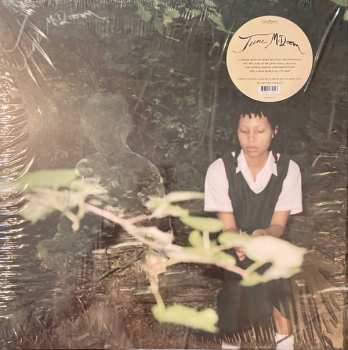 Album June McDoom: June McDoom