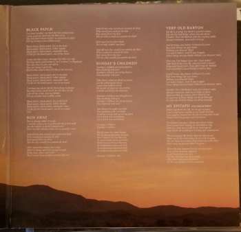 LP Kelsey Waldon: White Noise/White Lines