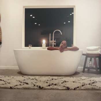 2LP Kiana Ledé: Kiki DLX