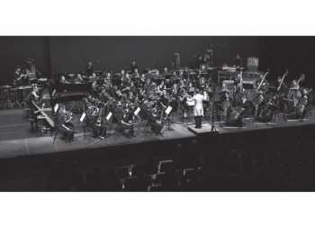 CD Konstantia Gourzi: Anájikon