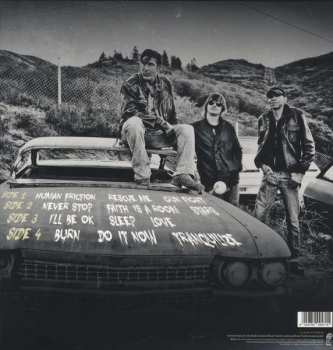 2LP KXM: KXM