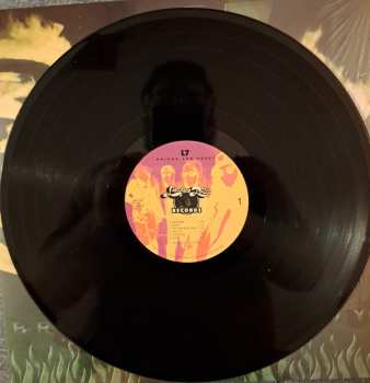 LP L7: Bricks Are Heavy LTD