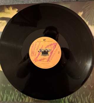 LP L7: Bricks Are Heavy LTD