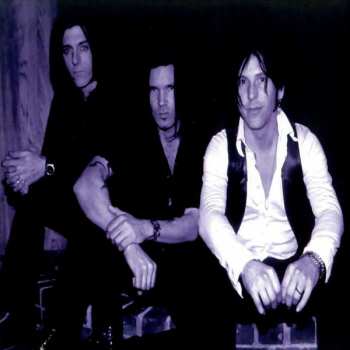 CD L.A. Guns: Shrinking Violet